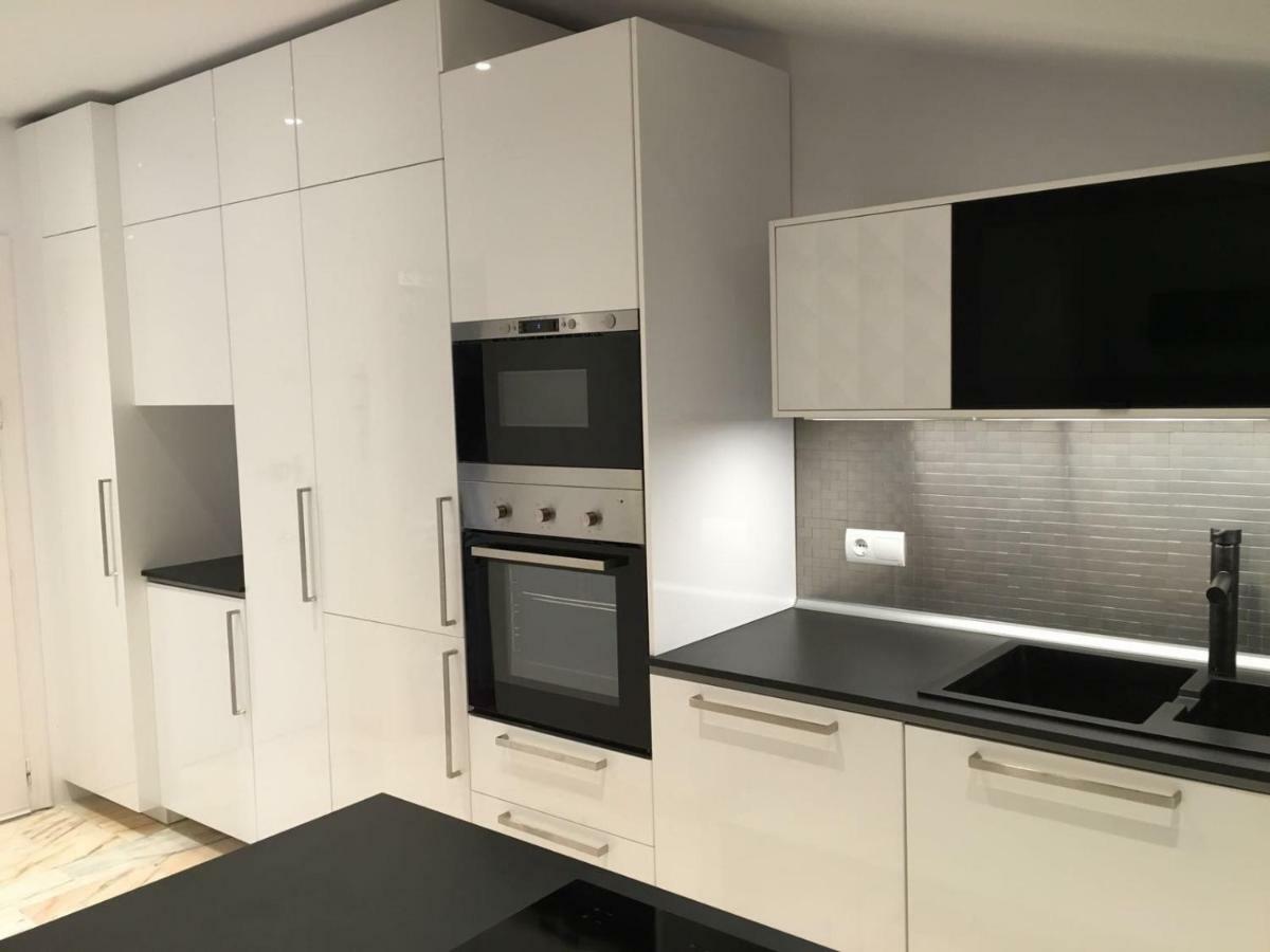 Apartamento Penthouse A6 Parque la Carolina/Carolina Park Marbella Exterior foto
